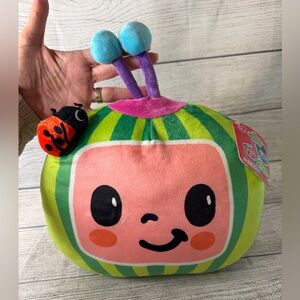 COCOMELON MUSICAL SLEEP SOOTHER WATERMELON PLUSH W 6 LULLABIES